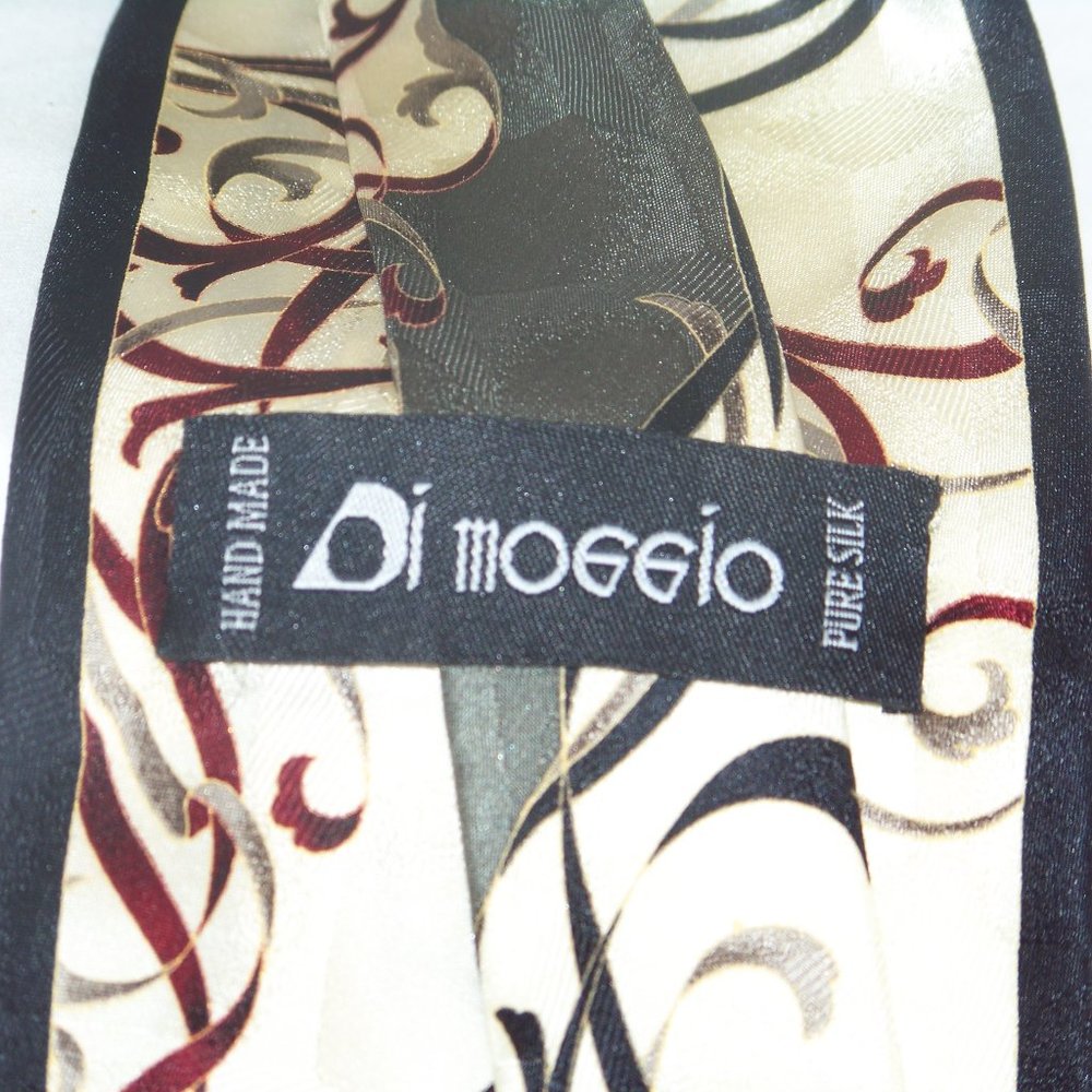 Di Moggio Handmade 100% Pure Silk Red/Black Ribbon Neck tie Made in Korea